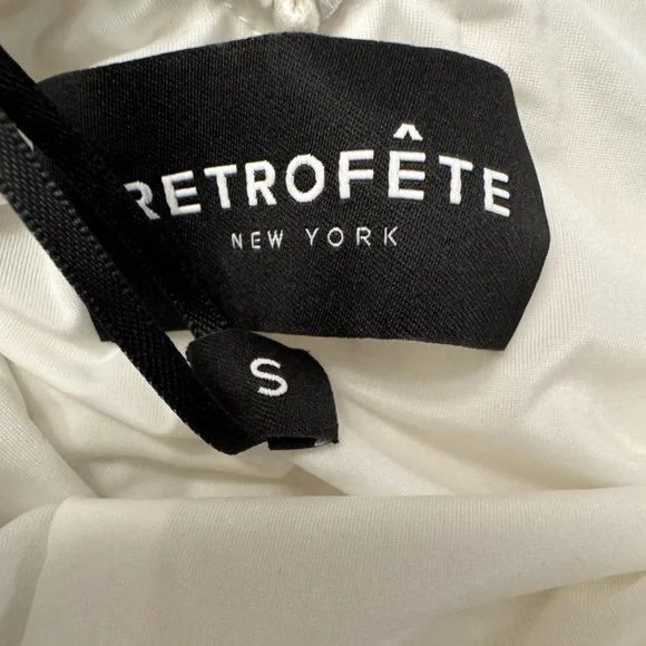 RETROFÊTE SIRENA FEATHER SEQUIN DRESS - Picture 7 of 7